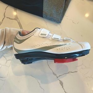 Tommaso cycling shoes (Peloton compatible)